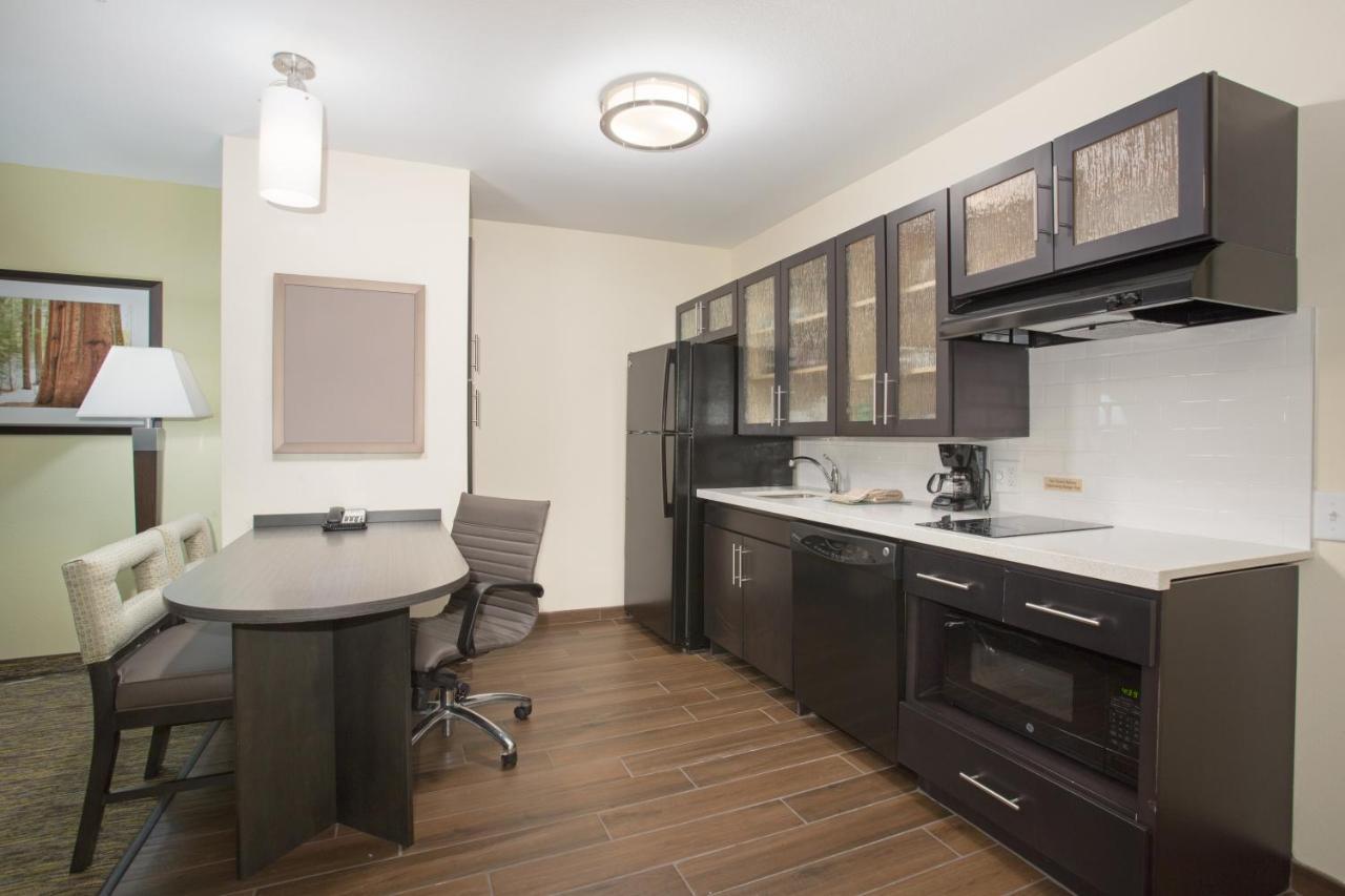 Candlewood Suites Longmont - Boulder Area By Ihg Εξωτερικό φωτογραφία